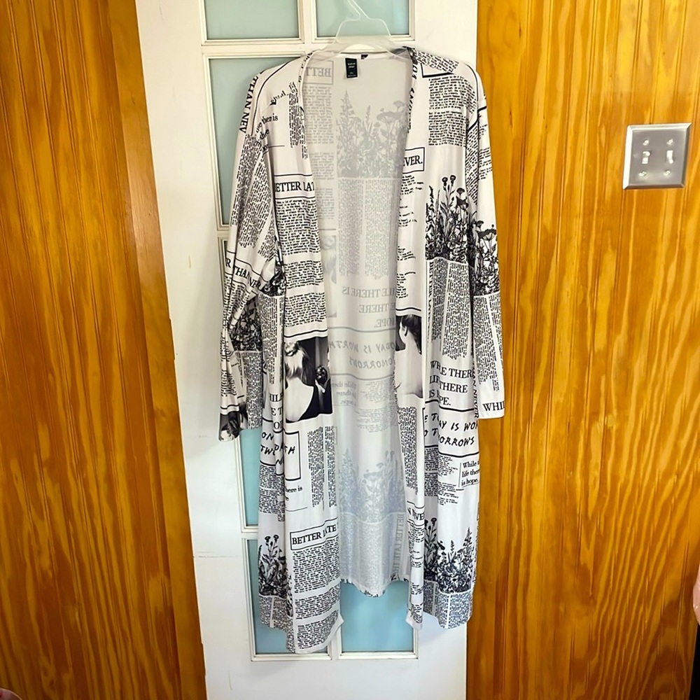 SHEIN Black and white Kimono